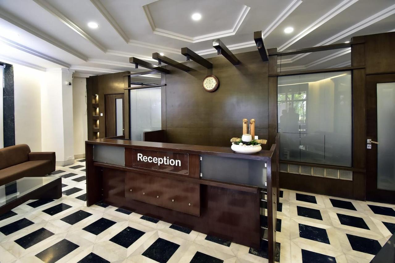 Caves County Resort Malegaon Extérieur photo